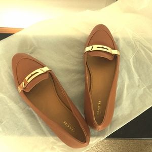 COACH Flat